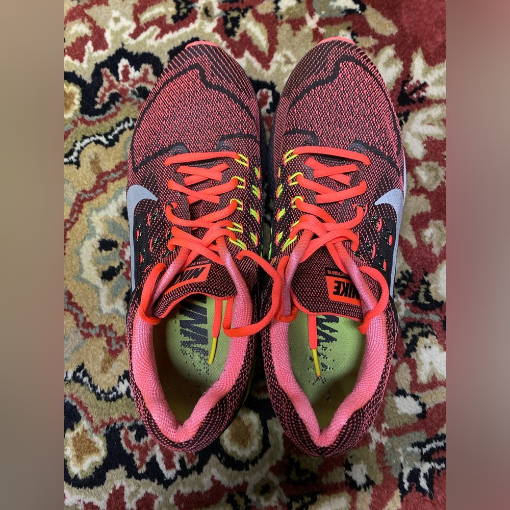Men’s Nike size 10